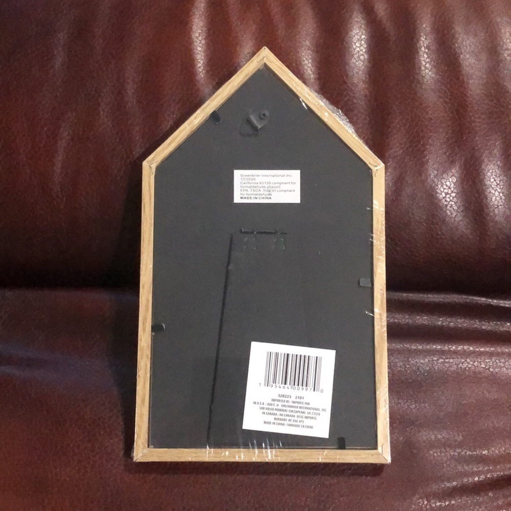 Special Moments glass pane house shape wooden picture frames size 4x6 in - Picture 5 of 7